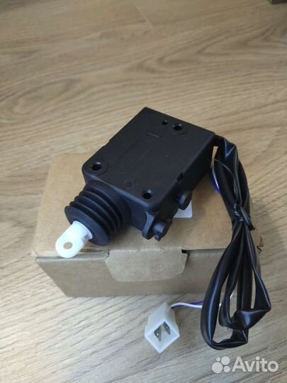 Актуатор замка двери w463 гелик