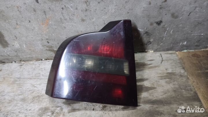 Задний фонарь Вольво s80