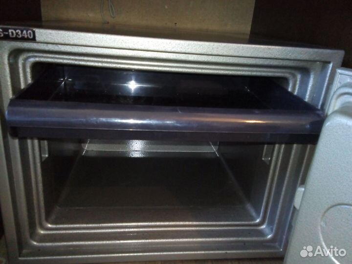 Сейф металлический бу