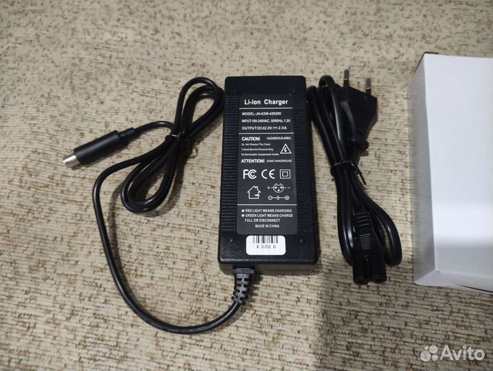 Зарядное устройство Xiaomi/M365/ninebot