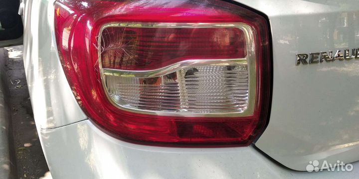 Задняя фара на renault logan 2