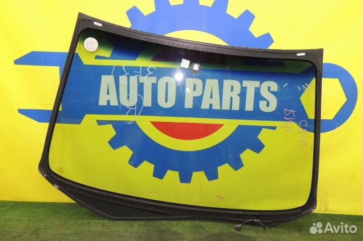 Лобовое стекло Honda Cr-V RM4