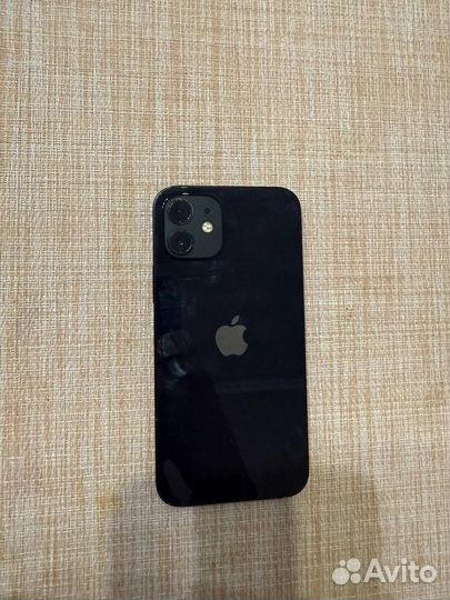 iPhone 12, 64 ГБ