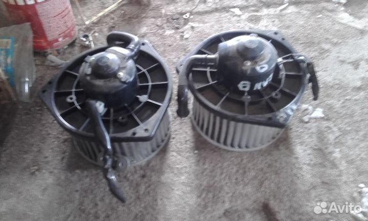 Моторчик печки (отопителя) Mitsubishi Lancer 9