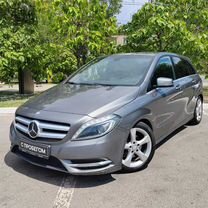 Mercedes-Benz B-класс 1.6 AMT, 2013, 142 000 км, с пробегом, цена 1 210 000 руб.