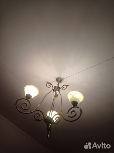 Люстра потолочная бу