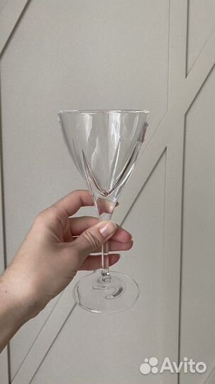 Набор бокалов для вина