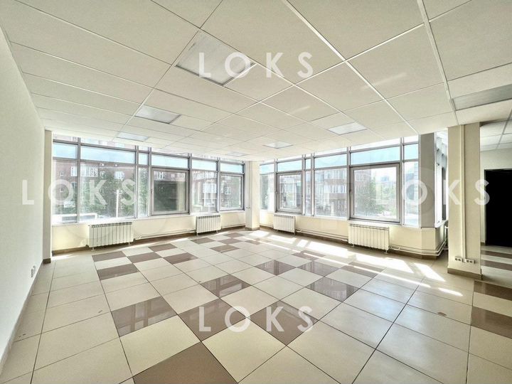 Офис с хорошим ремонтом 139.1 м²