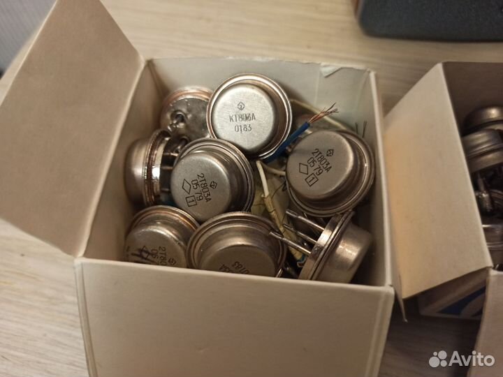 Радиодетали СССР транзисторы цена за всё