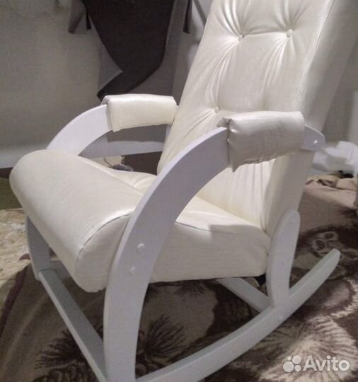 Кресло качалка