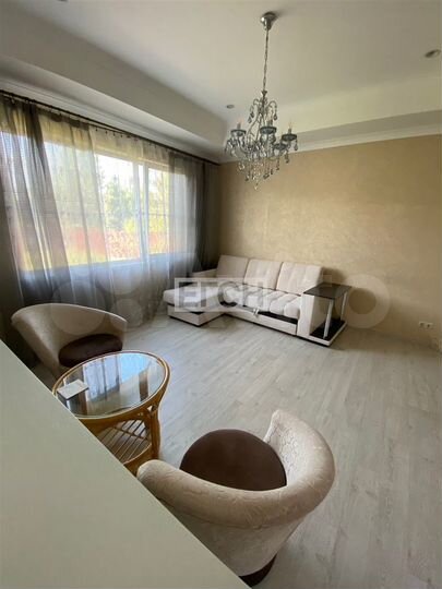 Коттедж 234,5 м² на участке 8 сот.