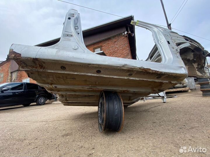 Порог Правый Hyundai Solaris 1