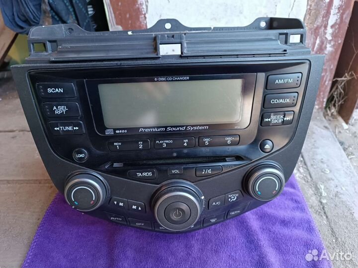 Штатная магнитола Honda