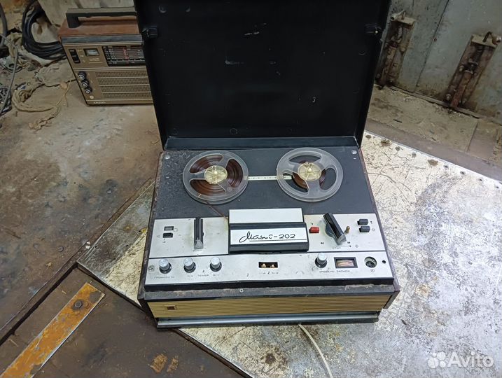 Бабинный магнитофон