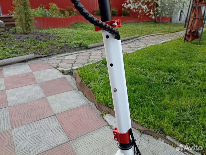 Самокат взрослый электрический бу