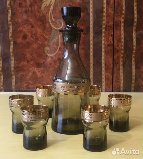 Графин с рюмками цветное стекло Богемия (чсср)