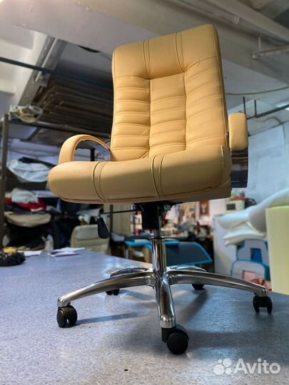 Компьютерное кресло