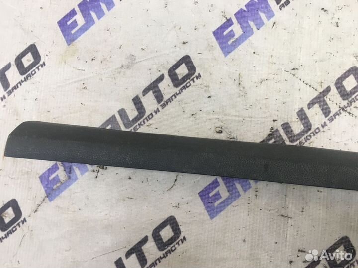 Накладка порога передняя левая Форд Фокус 2