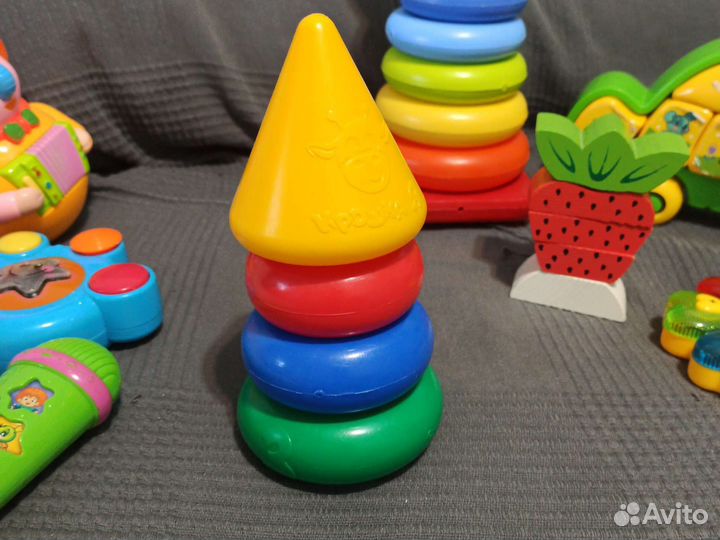 Музыкальные игрушки пирамидка неваляшка пазл