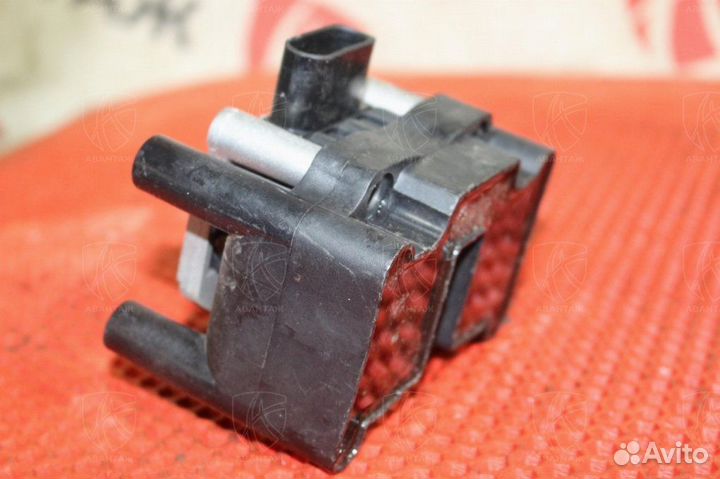 Катушка зажигания Volkswagen Golf 4