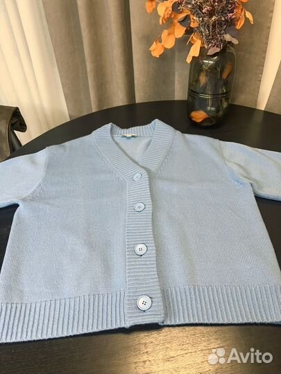 Кардиган cos 100% шерсть. Новый