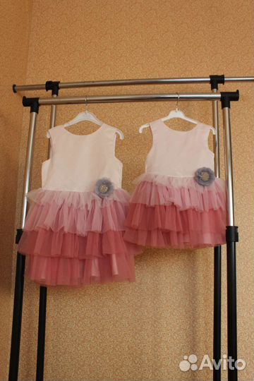 Одинаковые платья для девочек