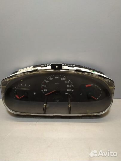Панель приборов Nissan Micra