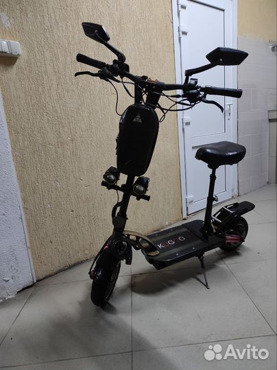 Самокат взрослый электрический бу