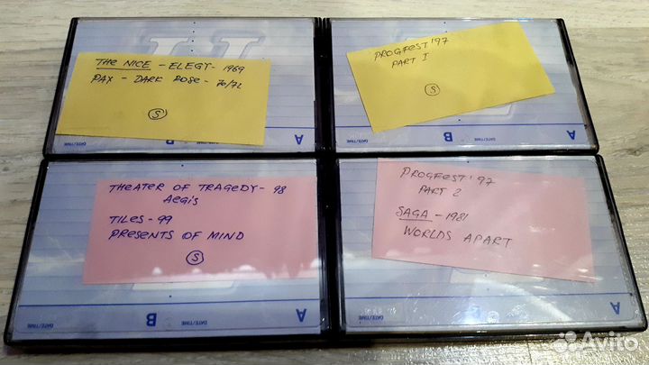 Аудиокассеты с записью TDK