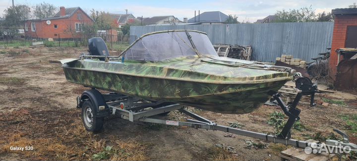 Моторные лодки