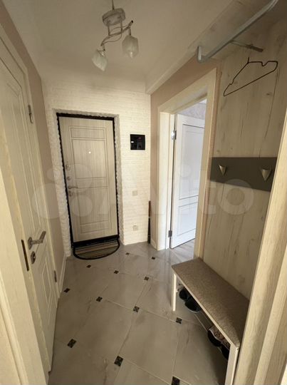 2-к. квартира, 42 м², 2/10 эт.