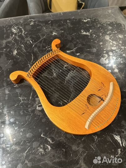 Лира 19 струн