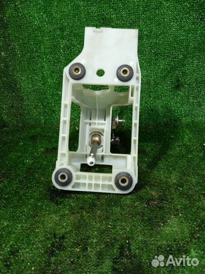 Рычаг кпп Mitsubishi Lancer