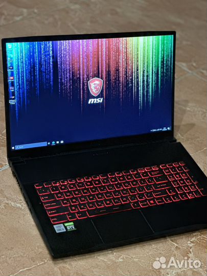 Игровой ноутбук msi 17.3 6 ядер/RTX3050