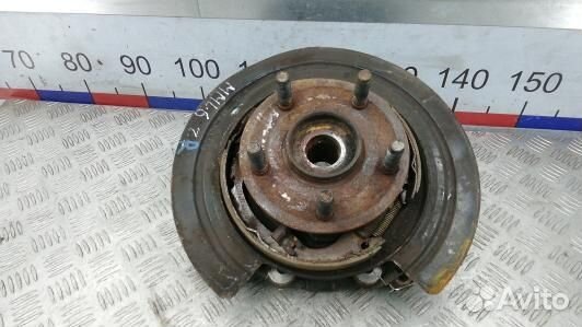 Ступица задняя правая jeep grand cherokee WK2 (MML