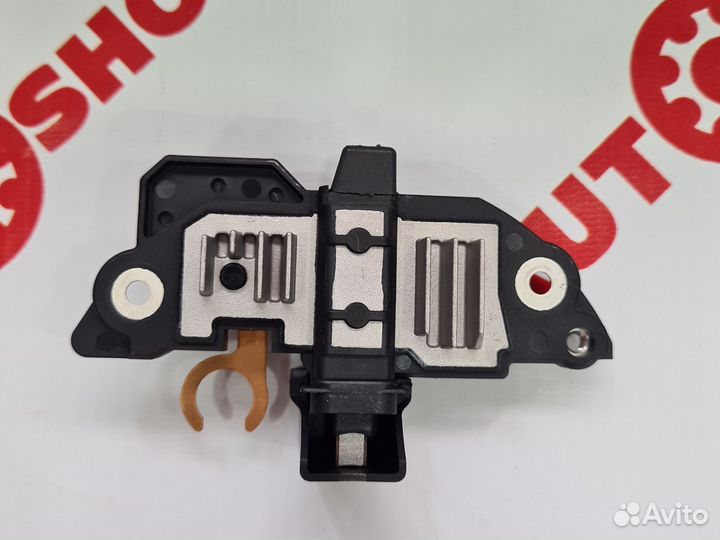 Реле генератора Opel Astra H Corsa Meriva Vectra