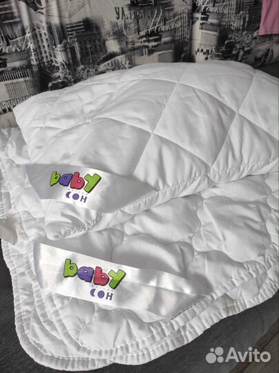 Детское одеяло и подушка в кроватку