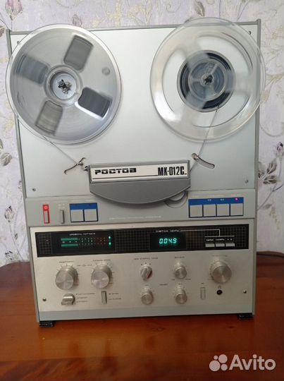 Катушечный магнитофон Ростов 012