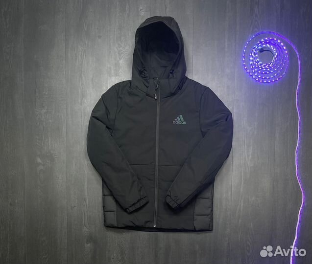 Спортивная куртка Adidas