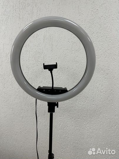 Лампа кольцевая, диаметр 18 дюймов/ 45 см