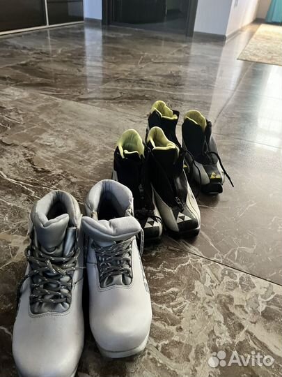 Лыжные ботинки