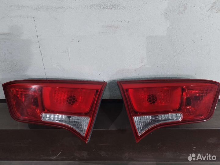 Задние фонари KiA RIO