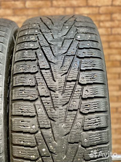 Nokian Tyres Hakkapeliitta 7 285/60 R18 116T