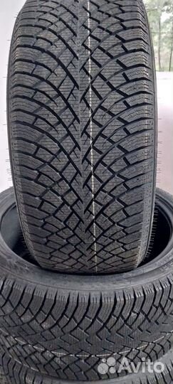 Nokian Tyres Hakkapeliitta R5 215/65 R17