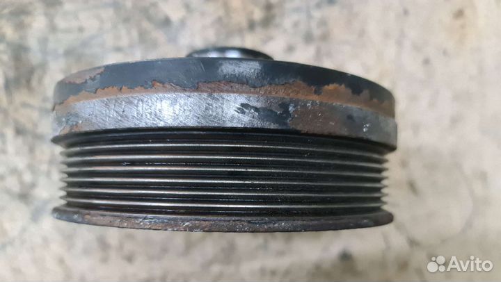 Шкив двигателя OM642 Mercedes W211