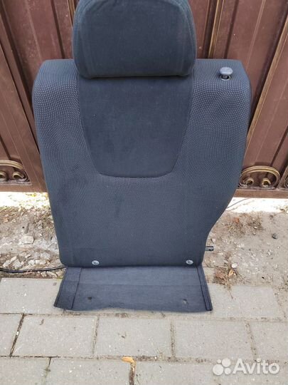 Сиденья и дверные карты Impreza gh