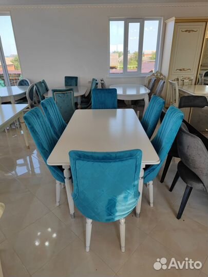 Мягкий стул со спинкой