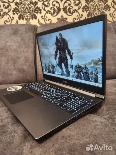 Игровой ноутбук 12ядер 8gb SSD gtx1650 4gb