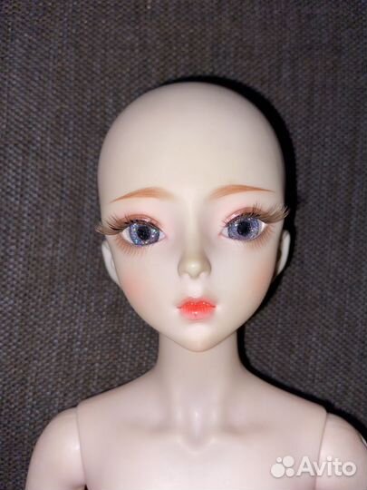 Кукла на шарнирах