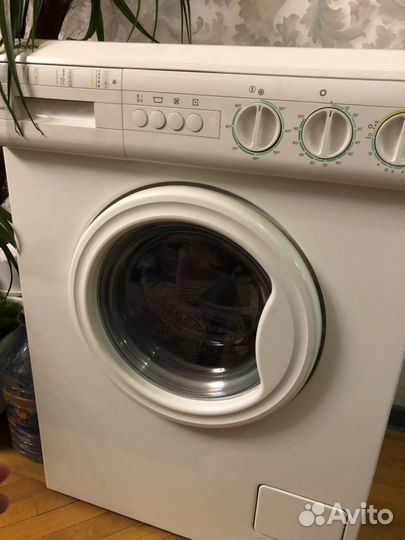 Стиральная машина Ariston